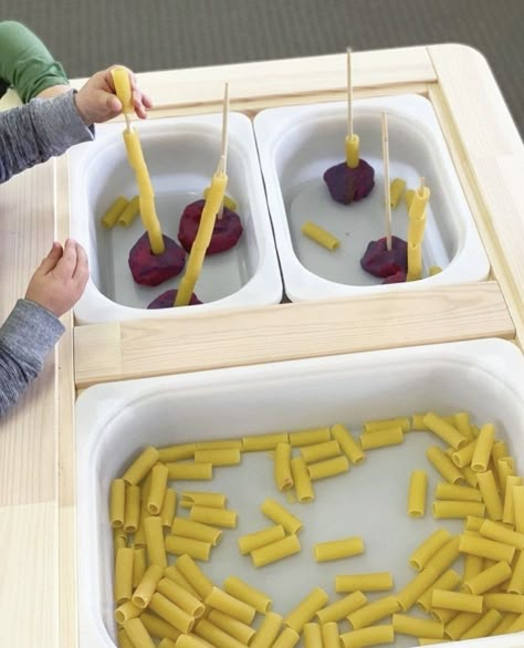 Ikea Flisat Table Ideas, Flisat Table Activities, Flisat Table Ideas, Flisat Sensory Table, Fun Sensory Activities, Ikea Flisat Table, Sensory Activities For Toddlers, Toddler Sensory Bins, Flisat Table