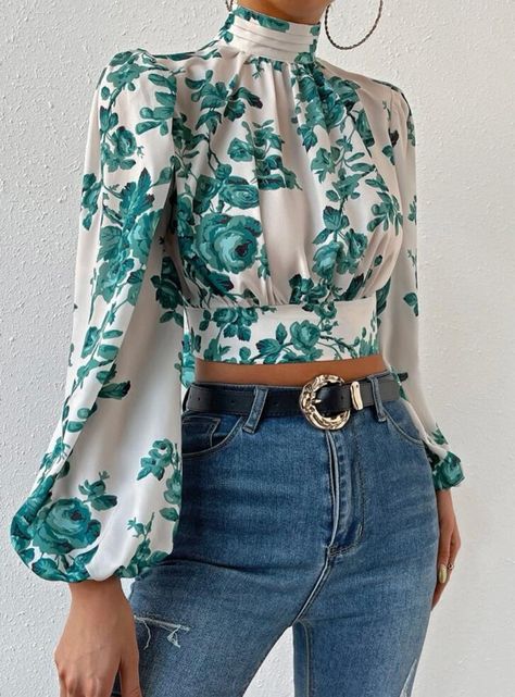 Classy Blouses, Stylish Tops For Women, Blouse Casual Fashion, Women Blouses Fashion, Fashion Top Outfits, Fashion Tops Blouse, Classy Dress Outfits, Classy Casual Outfits, Shirts Design