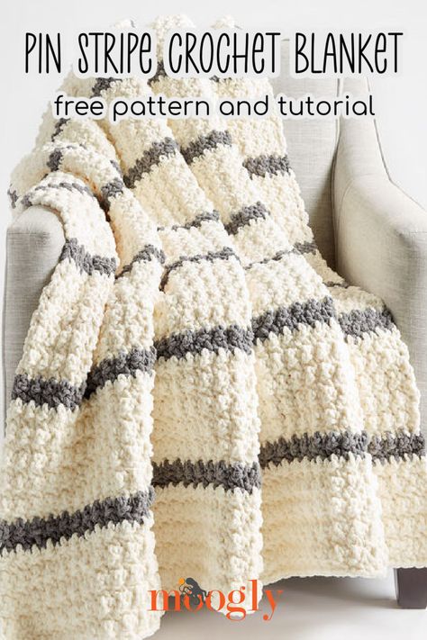 Learn how to crochet this easy striped crochet throw – the Pin Stripe Crochet Blanket! This beginner-level pattern is worked in single and double crochet, and includes simple stripes - perfect for new stitchers. Make it as shown or use your favorite home dec colors, with the links and free pattern tutorial on Moogly! via @moogly Chunky Crochet Blanket Pattern, Striped Crochet Blanket, Stripe Crochet, Crochet Throw Pattern, Chunky Crochet Blanket, Crochet Blanket Pattern Easy, Crocheted Blanket, Crochet For Beginners Blanket, Easy Crochet Blanket