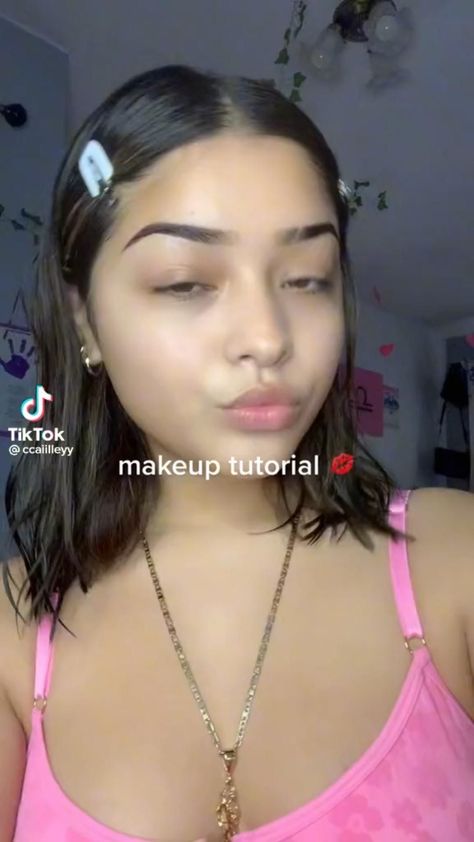 How To Get A Good Makeup Base, Copy And Paste Latina Eyebrow Tutorial, Copy N Paste Latina Makeup Tutorial, How To Bake Make Up, How To Get A Smooth Makeup Base, Mel And Juju, Smooth Base Makeup Tutorial, Matte Base Makeup, Where To Put Makeup On Face