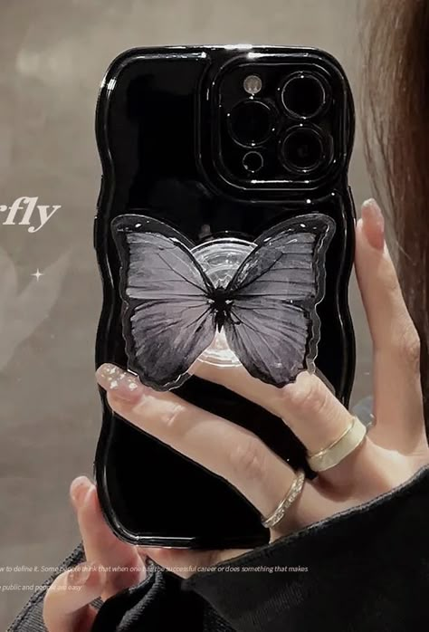 Casing Iphone, Phone Case Ideas, Pretty Iphone Cases, Pretty Phone Cases, Max Black, Case Ideas, Aesthetic Phone Case, Black Butterfly, Aesthetic Phone