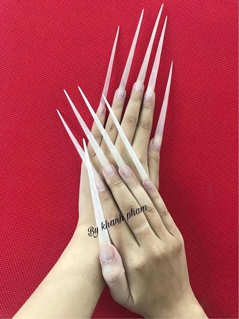 Ugly Nails, Crazy Nail Designs, Opal Nails, Long Fingernails, Long Stiletto Nails, Sharp Nails, Stiletto Nail Art, Red Acrylic Nails, Diy Acrylic Nails