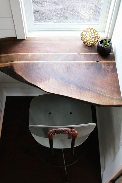 A built-in walnut desk with chair sits in front of a large window, providing a wonderful place to work. Cottage Bedrooms, Small Workspace, Design Hack, Beautiful Spaces, Tiny Living, My New Room, Tiny Home, 인테리어 디자인, Wood Shop