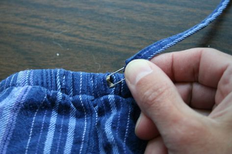 Ruined Clothes, Diy Clothes Hacks, Damaged Clothes, Hacks Every Girl Should Know, Shoes Hack, Thread & Yarn, Love Clothing, Clothing Hacks, To The End