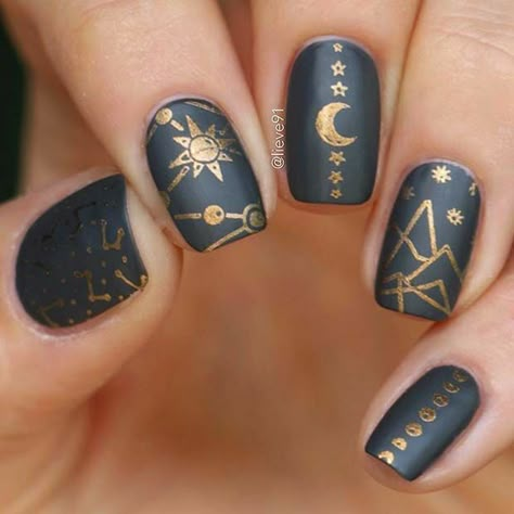 Galaxy Nail, Galaxy Nail Art, Witchy Nails, Galaxy Nails, Matte Nails Design, Best Nail Art Designs, Her Nails, Nails And Makeup, Unique Nails