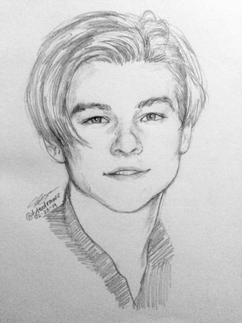 Leo Dicaprio Drawing, Drawing Leonardo Dicaprio, Leonardo Dicaprio Drawing Pencil, Jack Dawson Drawing, Guy Sketches Faces, Sketches Of Celebrities, Sketches Of Men, Titanic Drawing, Celebrity Sketches