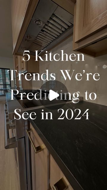 C3CC | Construction Services DFW on Instagram: "Discover the top 5 Kitchen Trends we’re predicting for 2024! 👀 1️⃣ Earthy Green Kitchens: Warm earthy tones create a cozy, timeless atmosphere. 2️⃣ Natural Woods: A continued favorite, bringing forth an elegant and minimalist aesthetic. 3️⃣ Stone Backsplash: Extend your island stone to your backsplash for a touch of luxury and durability. 4️⃣ Drawers in Lowers: Optimize vertical space for easy storage of pots and pans. 5️⃣ Hidden Outlets: Enhance your kitchen’s visual appeal by concealing outlets. Share your favorite trend with us! ✨ • • • #c3cc #kitchendesign #kitchentrends #kitchentrends2024 #homerenovation #earthytones #neutrals #customcabinets #customkitchen #homedesign #generalcontractor #hiddenoutlets #stone #backsplash #interior Vertical Paneling Backsplash, Mixed Materials Kitchen, Dark Stone Backsplash, Kitchen Design Two Tone Cabinets, Natural Kitchens Earth Tones, Luxury Backsplash Kitchen, Kitchens With Stone Backsplash, Transitional Kitchens 2024, Organic Earthy Kitchen