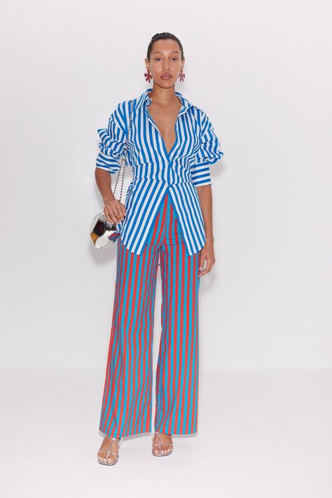 Loch Striped Poplin Button Up in Blue Stripe Striped Blouses For Women, Stripe On Stripe Outfit, Professional Resort Wear, Maximalist Womens Fashion, Fun And Chic Outfits, Pastel Blue Color Combinations, Miami Art Basel Fashion, Lagos Street Style, Modern Blue Spring Pants