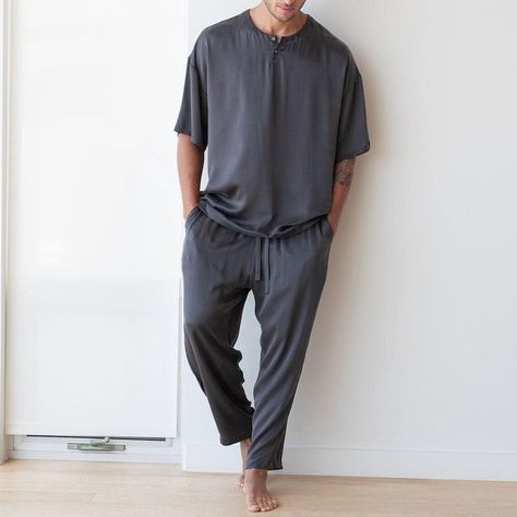 19 Best Men’s Pajamas of 2021 - Most Comfortable Men's Loungewear Men Lounge Wear, Men Pajamas Aesthetic, Men’s Loungewear, Home Outfit Men, Mens Loungewear Fashion, Men Pajamas Fashion, Man Pijama, Mens Lounge Wear, Mens Leisure Wear