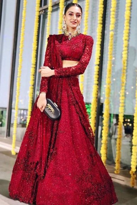 Red is one of the favorite colors for #bridallook. It significance love, feminism, and romance. Check out a few #bridaloutfits in red which are perfect for your reception. #𝗧𝗵𝗿𝗲𝗮𝗱𝘀 Indian Bridesmaids, Bridesmaid Lehenga, Red Bridesmaid, Wedding Lehenga Designs, Lehnga Dress, Bridal Lehenga Collection, Designer Bridal Lehenga, Bridal Lehenga Red, Indian Bridal Dress