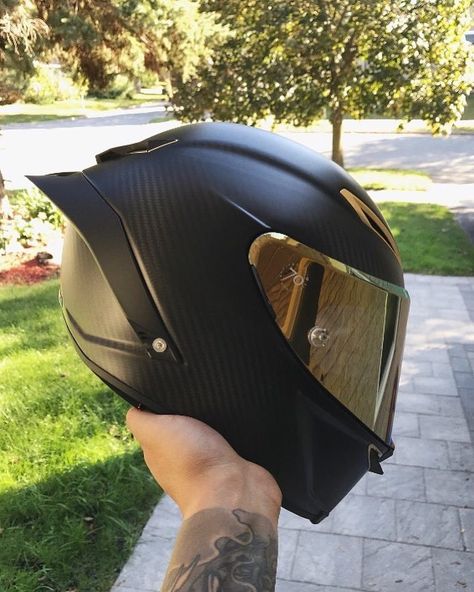 Moto_wetness™ on Instagram: “AGV Fan?✊️😈 Always ride safe & wear your gear👋| follow us for more @moto_wetness ________________________ 📸 @lbtcode Check out:…” Sport Bike Helmets, Badass Motorcycle Helmets, Custom Bike Helmets, Badass Motorcycle, Cool Bike Helmets, Motorcycle Helmet Design, Futuristic Helmet, Cool Motorcycle Helmets, Custom Motorcycle Helmets