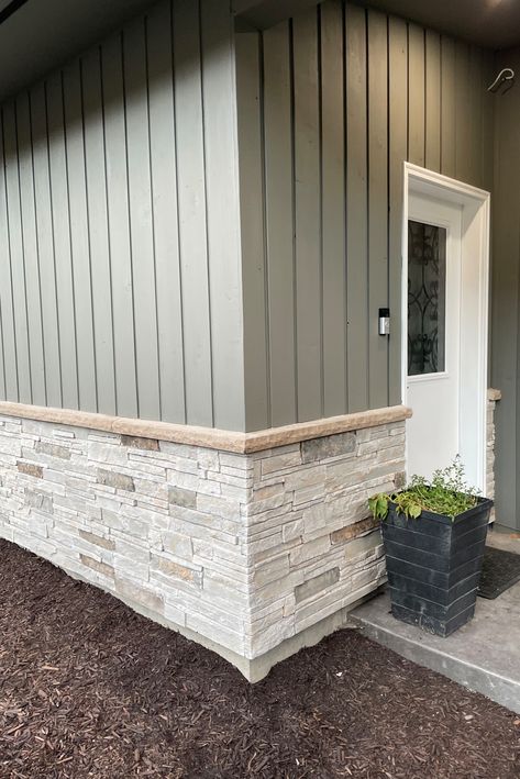 Exterior Stone Ideas House, Faux Stone For Outside Of House, Airstone Spring Creek Exterior, Stone And Panel House Exterior, Faux Brick Skirting House, Fake Brick Siding Exterior, Half Rock House Exterior, Stone Veneer Exterior Foundation, Exterior Stone Wainscotting