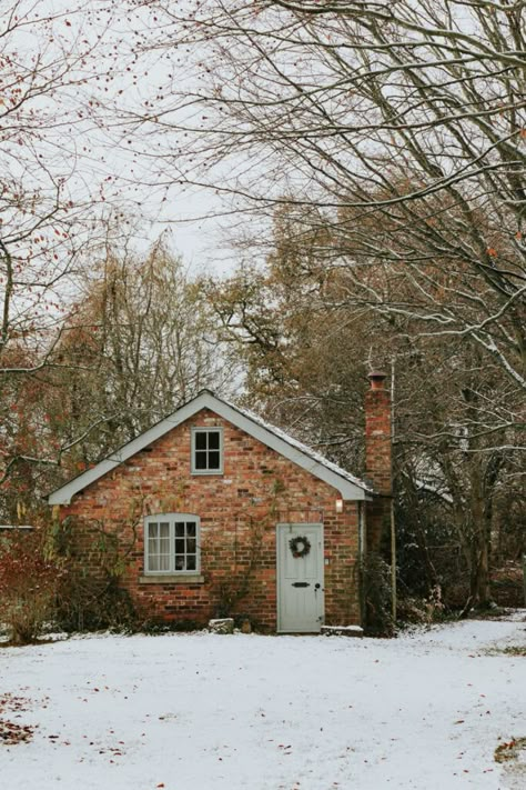 Cheshire • Beautiful Cottages • Nat Aubry Rustic Airbnb, Airbnb Cottage, Rustic Cottage Decor, Tiny House Big Living, House Shutters, English Country Cottage, Beautiful Cottages, In The Middle Of Nowhere, Cottage Interiors