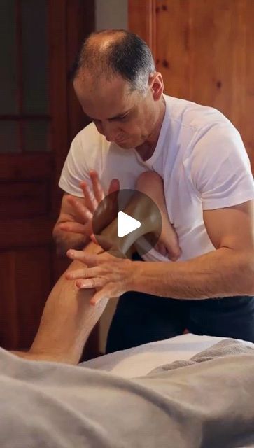 Slavma by Slav Marinov • World Champion • Massage Therapist on Instagram: "Starting out as a massage therapist and looking to perfect your leg work techniques? Here’s a tip to help you start strong: Focus on understanding the major muscle groups in the legs and how they interact.  Why it matters? Proper leg work can significantly improve your client's mobility and reduce pain. Begin by learning techniques like effleurage for warming up the muscles, petrissage for deeper tissue work, and kneading to release tension.  My tip 🌟 Always maintain good body mechanics to ensure you’re using your body weight effectively, which helps prevent strain and delivers consistent pressure.  Have any questions or tips for mastering leg work? Share your thoughts in the comments! Let’s support each other on t Leg Massage Techniques, Massage Therapy Techniques, Massage Business, Body Mechanics, Release Tension, Leg Massage, Major Muscles, Learning Techniques, Leg Muscles