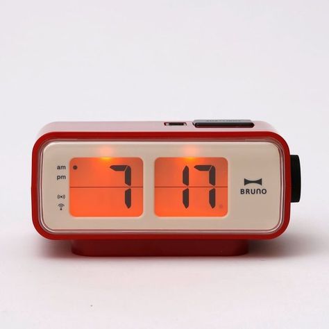 Retro Digital Flip Clock #Clock, #Digital, #Retro Flip Alarm Clock, Jam Alarm, Retro Alarm Clock, Desk Alarm Clock, Radio Clock, Vintage Silhouette, Alarm Clocks, House Design Photos, Digital Clocks