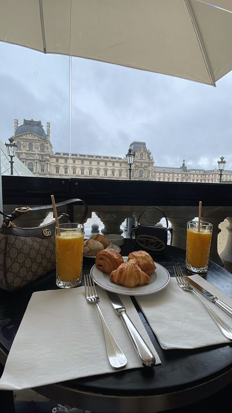 I was having an amazing breakfast in Paris near the Louvre Breakfast In Paris, Paris Breakfast, Amazing Breakfast, Brunch Ideas, The Louvre, Luxury Lifestyle, Louvre, Cafe, Paris