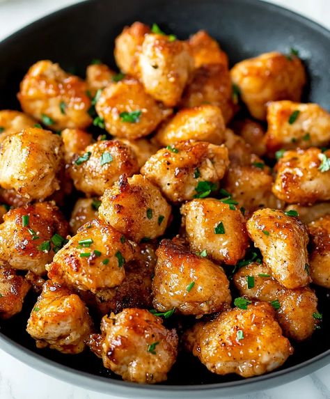 Garlic Butter Chicken Bites Recipe - Easy Garlic Butter Chicken, Garlic Chicken Bites, Chicken Bites Recipe, Garlic Butter Chicken Bites, Butter Chicken Bites, Easy Garlic Butter, Chicken Bites Recipes, Chicken Bucket, Chicken Protein