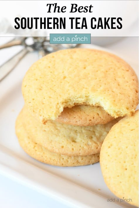 Old Fashion Tea Cake Recipe, Tea Cake Cookie Recipe, Cake Cookie Recipe, Old Fashioned Tea Cakes, Tea Cookies Recipe, Tea Pastries, Simple Sugar Cookies, Tea Cake Recipe, Tea Cakes Southern