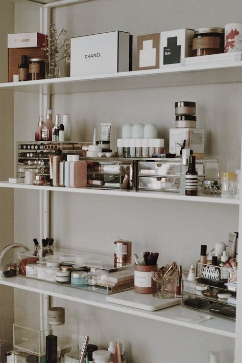 Beauty Room / Office Storage Breakdown — c i n d y h y u e Rangement Makeup, Penyimpanan Makeup, Makeup Shelves, Vintage Regal, Perfume Storage, Makeup Organization Diy, Perfume Organization, Vintage Shelf, Beauty Storage