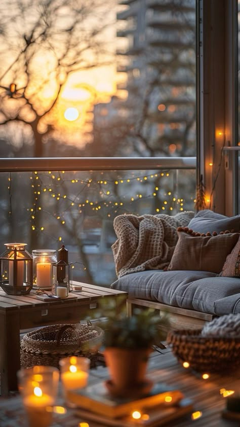 Happy Mood Wallpaper, Candle Photography Ideas, Moody Bedroom Ideas, Cozy Porch, Cozy Balcony, Amber Candle, Candles Aesthetic, Moody Bedroom, Cozy Candles