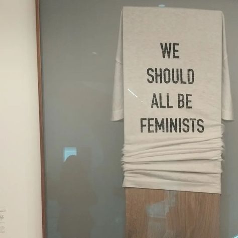 iconique 🌟 We Should All Be Feminists, Feminist Fashion, Christian Dior Bag, Feminist Shirt, Human Race, Fashion Quotes, My Baby, Lookbook, Dior