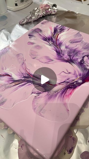 Resin Pouring Art, Fluid Acrylic Art, Resin Wall Art Diy, Fluid Art Acrylic Paintings, Pencil Shaving Art, Diy Resin Painting, Resin Pour Art, Diy Resin Wall Art, Pouring Acrylic Paint