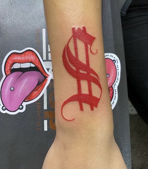 Money Sign Tattoo, Dollar Sign Tattoo, Horrible Tattoos, Master Tattoo, Girl Neck Tattoos, Sign Tattoo, Hand Tattoos For Girls, Cute Hand Tattoos, Money Tattoo