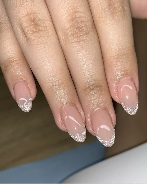 Hoco Nails French Tip Glitter, Oval Glitter Tip Nails, Nail Inspo Champagne, Sparky White Nails, Silver Sparkle Tips Nails, Simple Silver Glitter Nails, Nails For A Champagne Dress, White Glitter French Tip Nails Almond, Sparkle Tips Acrylic Nails