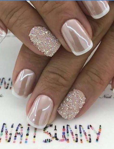 Nails Design Wedding, Unghie Sfumate, Valentines Nail, Brown Nail, Nails For Bride, Bridal Nail Art, Wedding Nails Glitter, Nagel Tips, Valentine Nails