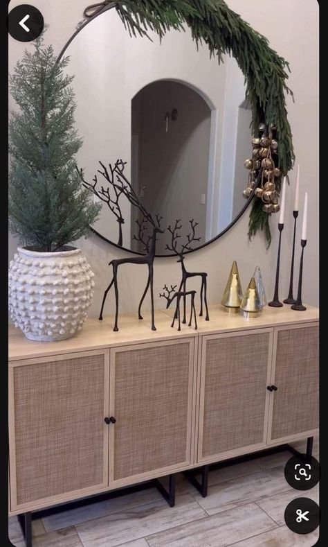 Black Pumkin Decoration Ideas, Christmas Decor Credenza, Modern Christmas Entryway Table Decor, Round Mirror Christmas Decor, Entryway Ideas Christmas, Entryway Cabinet Ideas, Christmas Sideboard Decor, Entry Table Christmas Decor Ideas, Console Table Christmas Decor