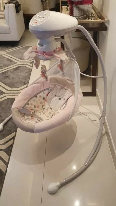 This is the perfect baby gear for those early months when your little one is constantly bouncing around. Baby Room Organization, Baby Wishlist, Baby Gadgets, Baby Swing, Baby Room Inspiration, Baby Necessities, Baby Bouncer, Baby Room Design