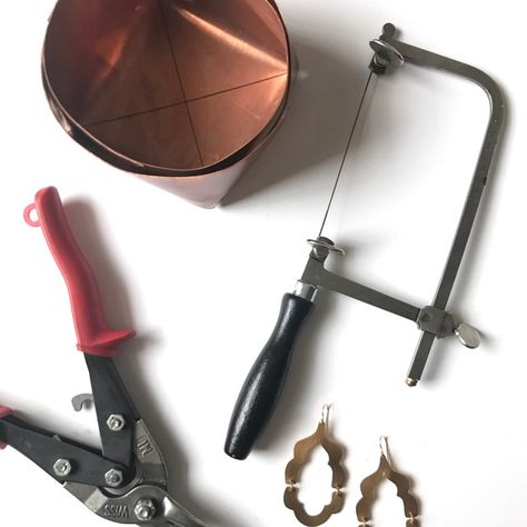 9 Inexpensive Tools for Getting Started in Metalsmithing at Home - Modern Metalsmithing Jewelry Fabrication, Metal Gauge, Enameling Jewelry, Silversmithing Jewelry, Metal Jewelry Making, Jewelry Making Classes, Silver Smithing, Wire Jewelry Making, Metal Forming