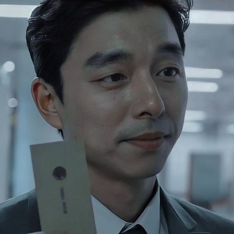 -𝐓𝐀𝐆𝐒- #squidgame #salesman #gongyoo #squidgameicons Squidgame Salesman, The Recruiter, Gong Yoo Squid Game, The Salesman, Train To Busan, Wi Ha Joon, Lee Byung Hun, Squad Game, Love My Best Friend