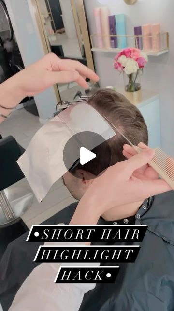 the tease on Instagram: "Short Hair Highlight Hack!⚡️#ReadTheTeaseREGRAM @kulthairbykolton 👇✨

If you ever struggle to highlight short hair while keeping really clean and organized sections, give this a shot!!!

When foiling, use hair wax on the outside of your finished foils to glue down your drops and then use the wax to create a sticky surface to place your next foil. Then use lightener on the inside of your foil to keep control of the hair you’re wanting to lighten.

#readthetease #hairstylistlife #hairhacks #hairstylisthacks #hairstylistproblems #shorthair" Cap Highlights Short Hair, Short Hair Foil Placement, Highlights Sectioning Hair, Highlight Cap Techniques, Highlight Short Hair, How To Do Highlights, Hairstylist Problems, Highlights For Men, Diy Highlights Hair