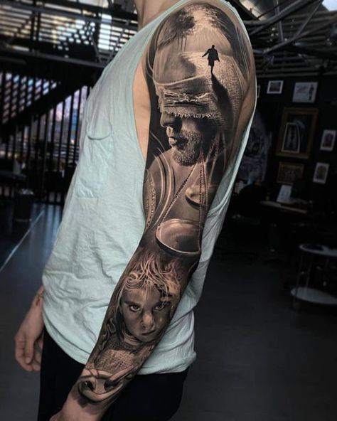 Realistic full arm tattoo A blindfolded man is remembering Tato Realis, Voll Arm-tattoos, Hammer Tattoo, Tattoos Dainty, Small Wave Tattoo, Blue Homecoming Nails, Homecoming Nails Almond, Full Tattoo, Tattoos Matching