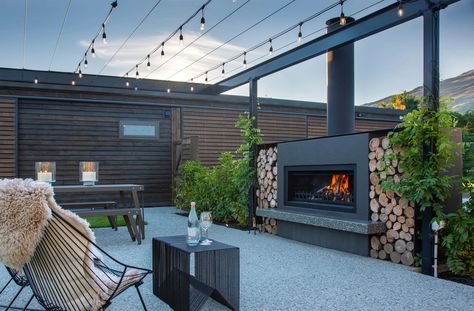 Outdoor wood fireplace