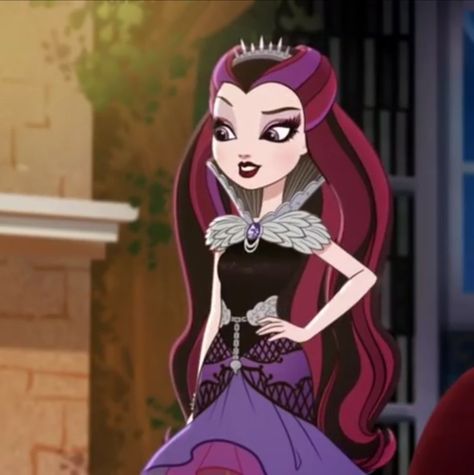 Ever After High Raven Queen, Purple Characters, Princess Jellyfish, Childhood Characters, The Evil Queen, Queen Aesthetic, Raven Queen, Queen Makeup, Big Balloons