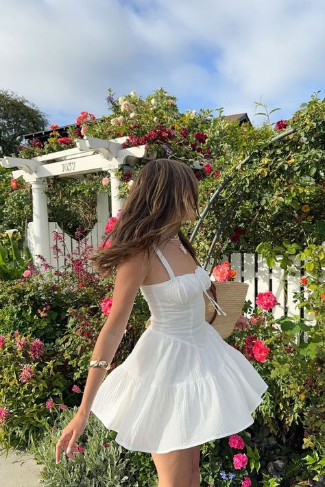 milkmaid dresses Christmas Fitness, Sundress Style, Cute White Dress, Summer Style Guide, Aesthetic Dress, Summer Sundress, Dress Aesthetic, Summer Dress Outfits, Cute Summer Dresses