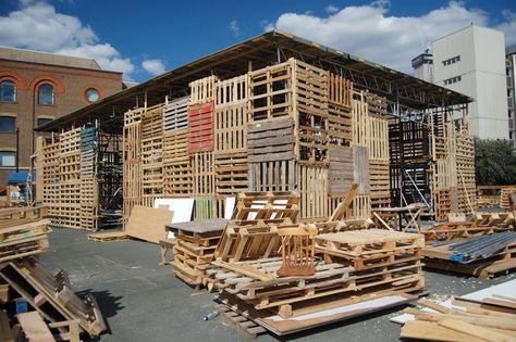 Pallet Cabin, Home Shelter, Temporary Architecture, Pallet Building, Architecture Foundation, Covered Balcony, Pallet House, Temporary Structures, Shipping Pallets