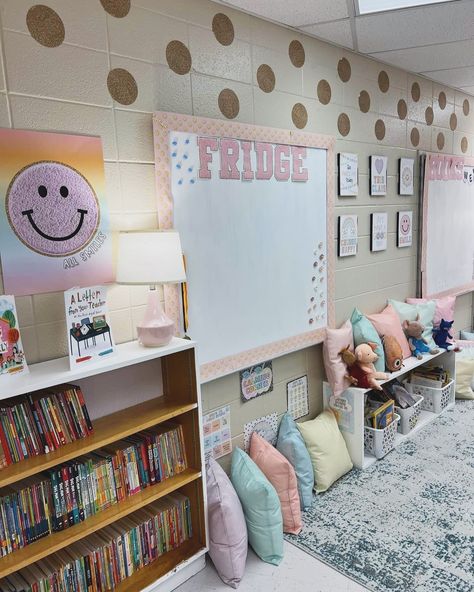 How cute is @keepingupwithmrskoterski classroom using our pastel decor! We are obsessed! 😍🩷 #pastelclassroom #pastelclassroomdecor #classroomtheme #classroomsetup #classroominspiration #classroomideas #classroomdesign #teachersfollowteachers #teachertribe Teacher Room Ideas, Elementary Education Major, Small Classroom, Dream Room Ideas, Teachers Room, Dance Coach, Education Major, Coaching Teachers, Primary Teaching