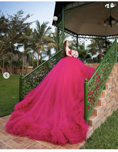 Hot Pink 15 Dresses Quinceanera, Hot Pink Quinceanera Dresses Sparkle, Bright Pink Quinceanera Dresses, Magenta Quinceanera Dresses, Hot Pink Quince Dress, Pink Quince Nails, Hot Pink Quince, Chambelanes Outfits Quinceanera, Hot Pink Quinceanera Dresses