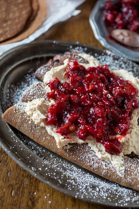 Mascarpone Filling, Cranberry Compote, Winter Dessert, Holiday Eating, Crepe Recipes, Winter Desserts, Amish Recipes, Christmas Breakfast, Tapenade