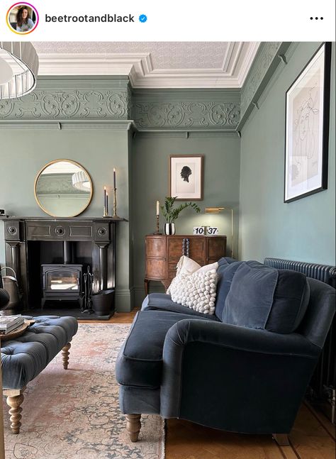 Georgian Living Room, Edwardian Living Room, Victorian Lounge, Living Room Victorian, Dark Green Living Room, Blue Couch Living Room, New House Living Room, Sitting Room Design, Victorian Living Room