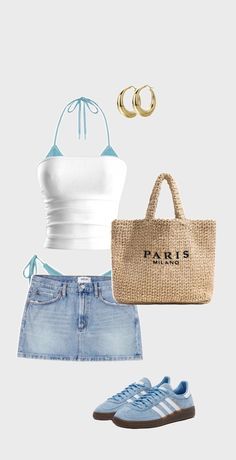 Trendy Outfits Beach, Beach Baddie Outfit, Simple Beach Outfit Ideas, Summer 2025 Outfits, Outfits Verano Aesthetic, Outfit Plage, Beach Outfit Inspo Summer, Extravagant Outfits, Outfit Ete