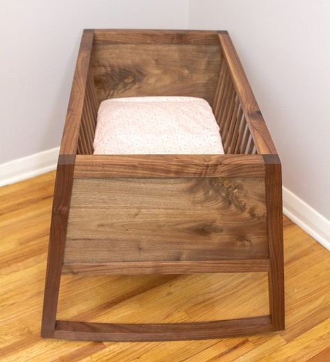 Walnut Rocking Bassinet | LumberJocks Woodworking Forum 4h Woodworking Projects, Diy Bassinet, Wooden Bassinet, Cradle Woodworking Plans, Baby Crib Diy, Rocking Bassinet, Ikea Style, Wooden Cradle, Wood Crib