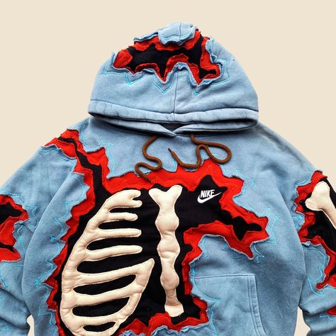 REWORKED NIKE CRACKY 3 LAYERED 3D PUFF SKELETON HOODIE SIZE MEDIUM BOXY Now available on the site. Link in bio🩵 Reworked Nike Hoodie, Reworked Hoodie, Reworked Sweatshirts, Reworked Fashion, Skeleton Hoodie, Cloth Ideas, Dope Outfits For Guys, Dope Outfits, Nike Hoodie