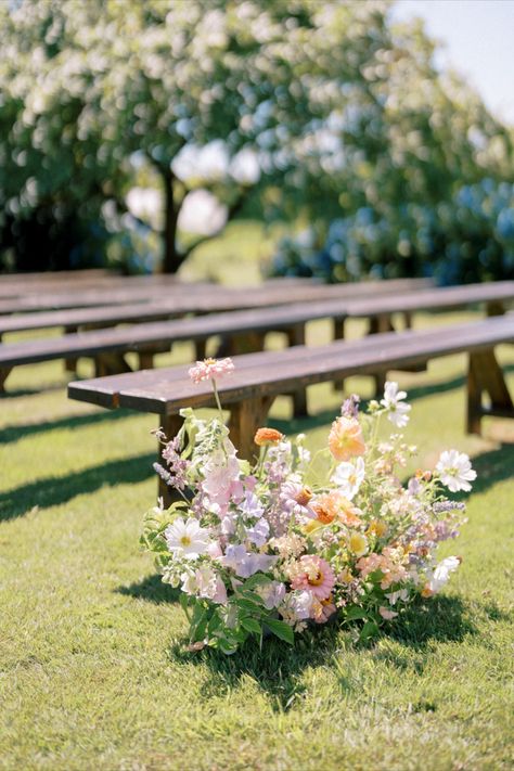 Larkspur, zinnias, sweet peas, dahlias, pansies, cosmos, phlox, flowering oregano, nicotiana artfully deisgned into a stunning summer growing arrangement for the wedding aisle. Summer Wedding Flower Arrangements, Vibrant Summer Wedding, Whimsical Wedding Flowers, Dahlias Wedding, Neutral Wedding Flowers, Pastel Wedding Flowers, Colorful Wedding Flowers, Skagit Valley, Aisle Flowers