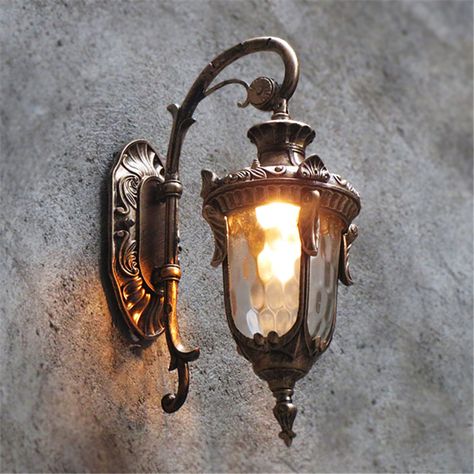 Eclectic Exterior, Vintage Outdoor Lighting, 1930s House Interior, Antique Wall Lights, French Lamp, Garden Wall Lights, Country Chandelier, Outdoor Wall Light Fixtures, Luminaire Original