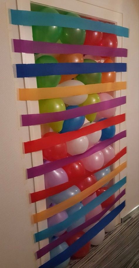 Intimate Kids Birthday Party, Cute Diy Birthday Decorations, Decorate Door For Birthday, Diy Home Birthday Decor, Kids Birthday Ideas At Home, Decorating Birthday Room, Birthday Yard Decorations Diy, Last Minute Birthday Decorations, Simple At Home Birthday Decorations