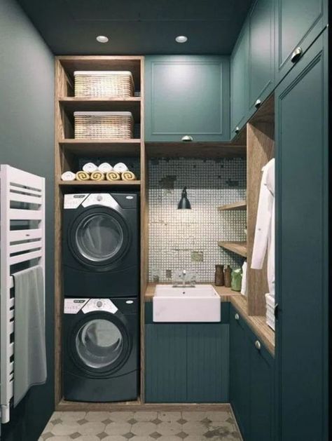 Elegant Laundry Room, Small Utility Room, Utility Room Designs, Laundry Room Storage Shelves, Small Laundry Room Organization, Tiny Laundry Rooms, Laundry Room Renovation, Laundry Design, Modern Laundry Rooms